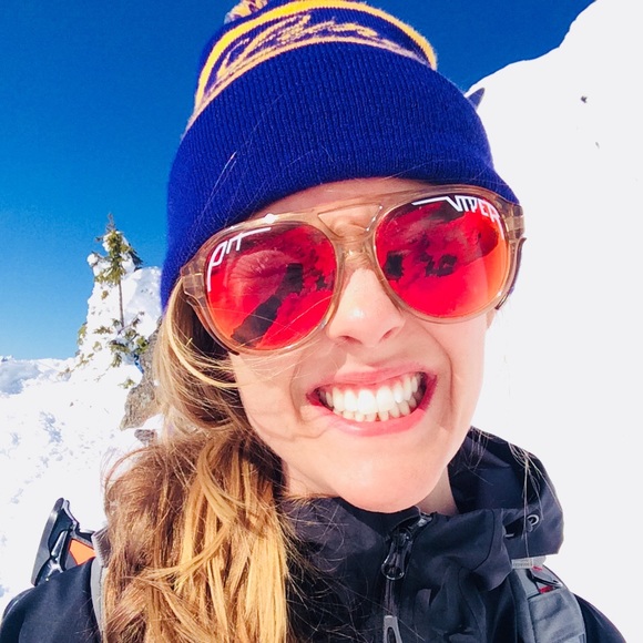 Meet your Posher, Kc - Picture 1 of 1